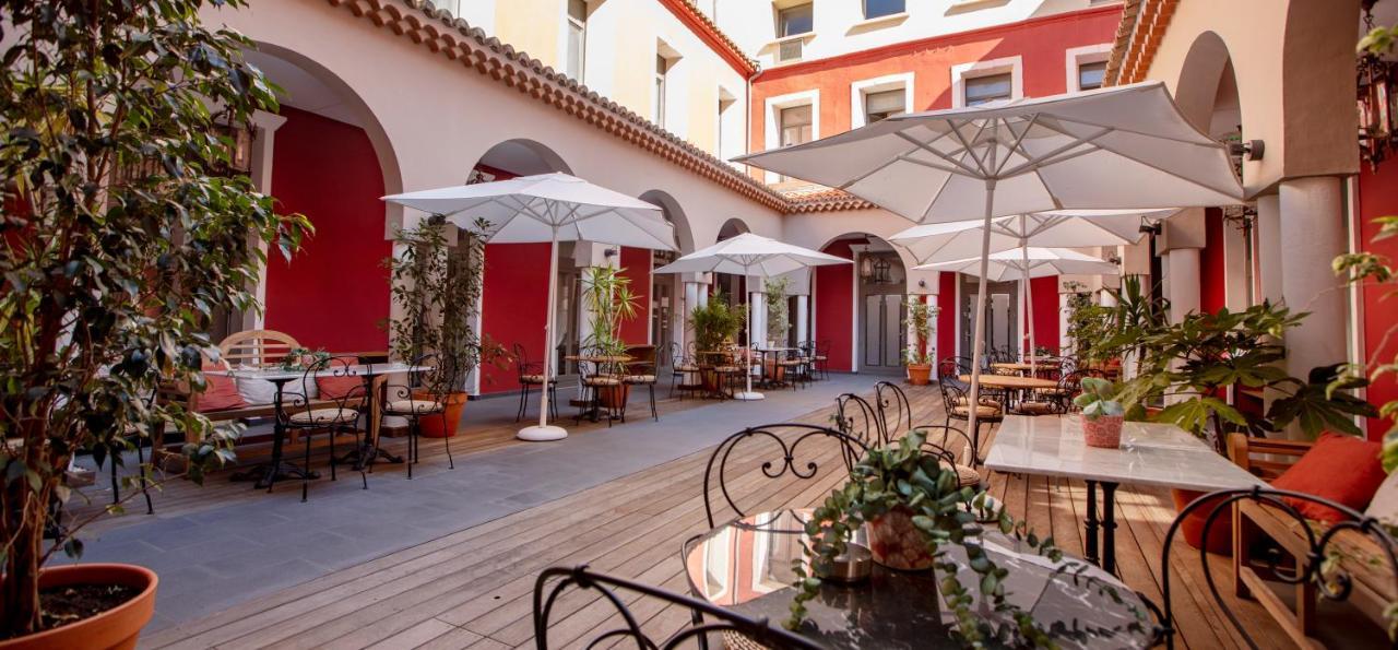 De Paris Hotel
